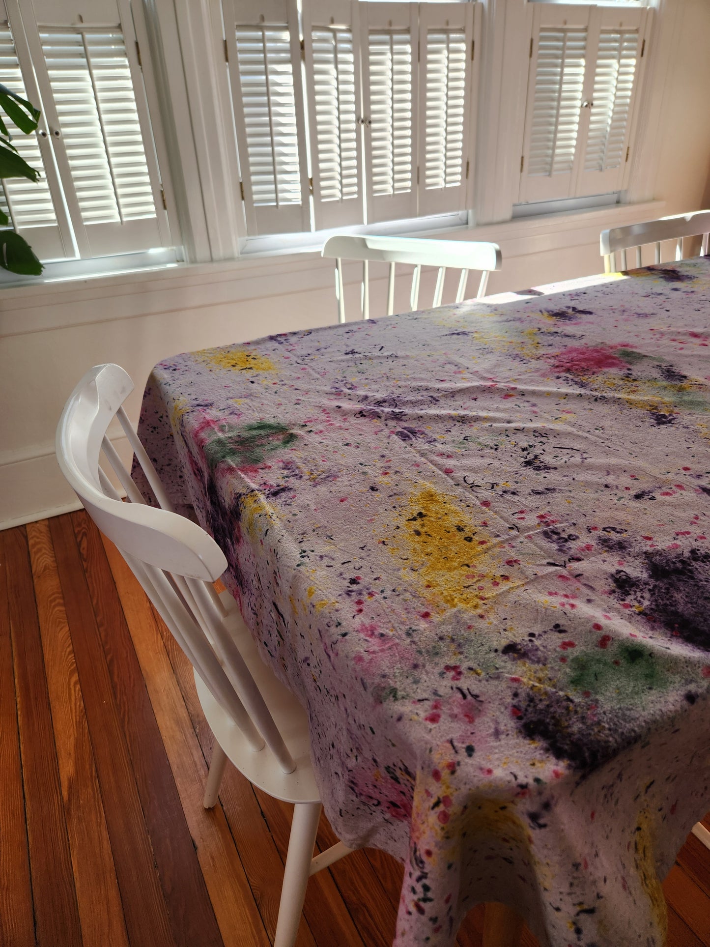 Abstract Speckled Dyed Cotton Tablecloth