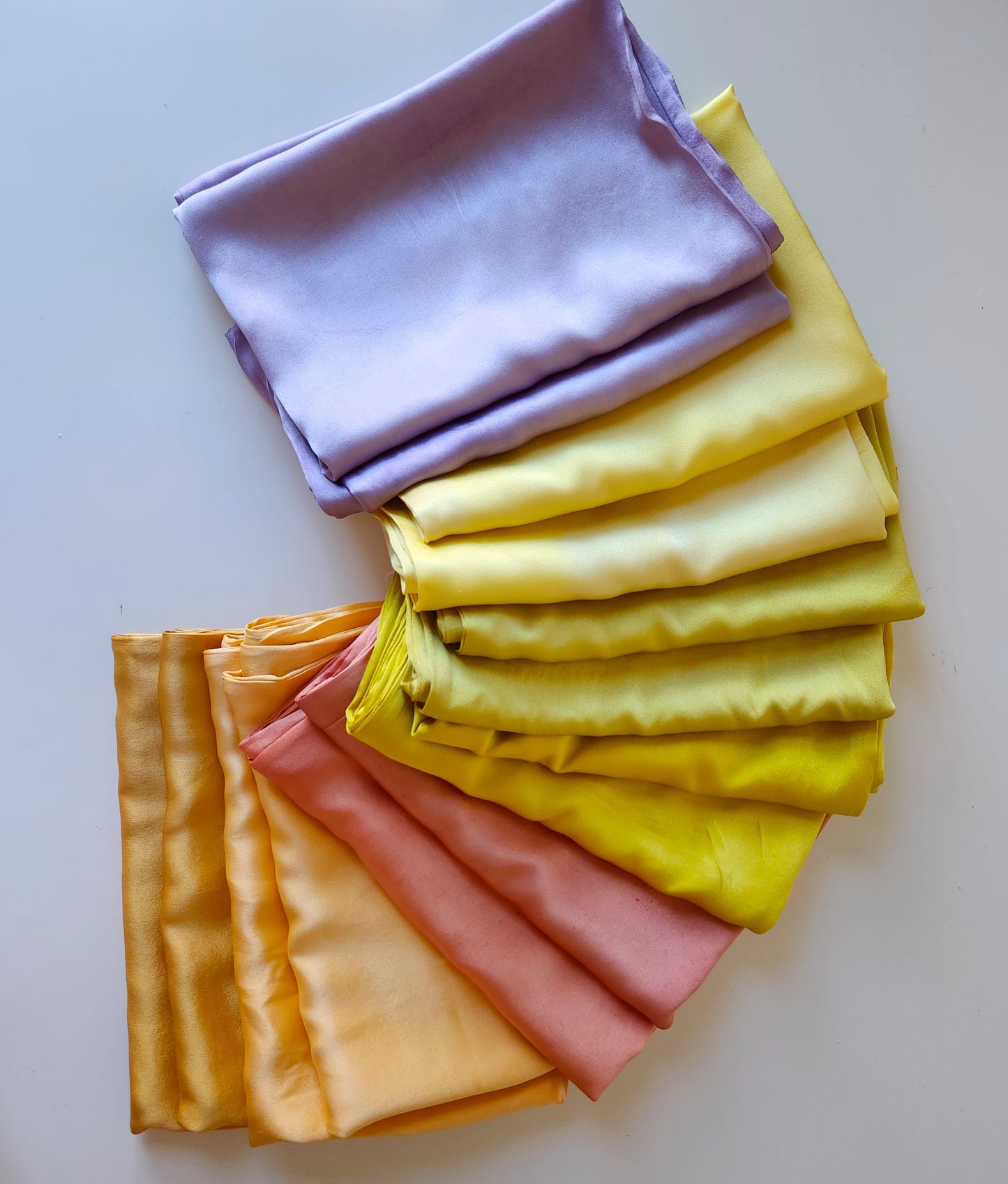 Solid Botanically Dyed Silk Pillowcase