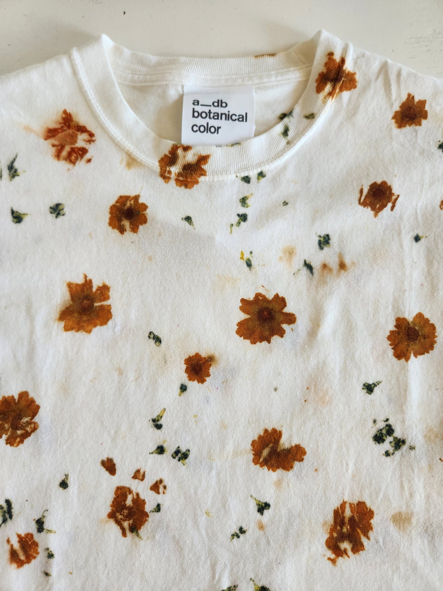 Camiseta vintage con estampado floral 26