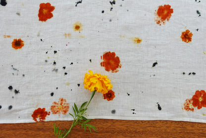 FLOWER POWER | Table Runner