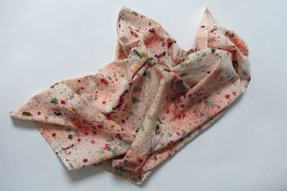 Torchon de sac de farine teint botaniquement abstrait