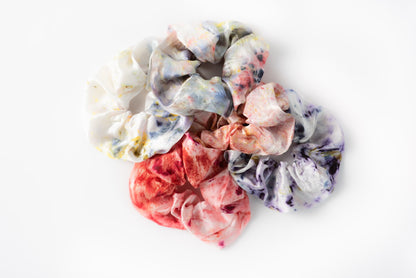 Chouchou pour cheveux en soie teints botaniquement